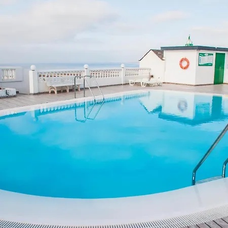 Buena Vista Studio - Shared Pool 公寓 蒂亚斯